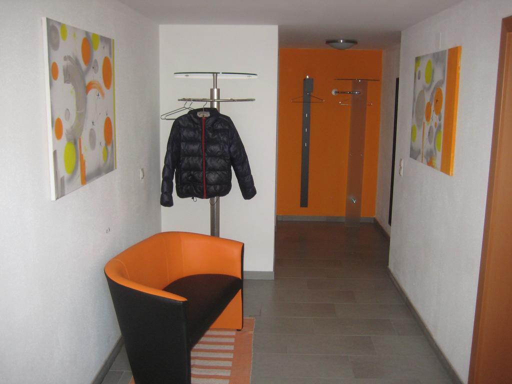 Ferienwohnung Mohr سانكت مايكل ايم لون الغرفة الصورة